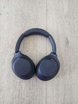 Sony WH-1000XM4 Noise Canceling Wireless Headphones