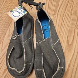 Op Size 6 Slip On Shoes