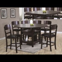 BARDSTOWN Counter Height Table and Chairs