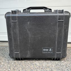 Pelican 1550 Camera Case Pew Pew Case With Padded Dividers