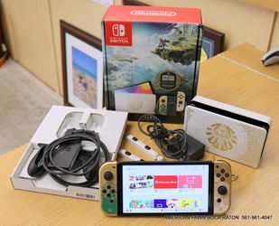 Nintendo Switch OLED Legend of Zelda Special Edition 256gb SDcard Dock Grip Charger System was barely used Like new condition. 