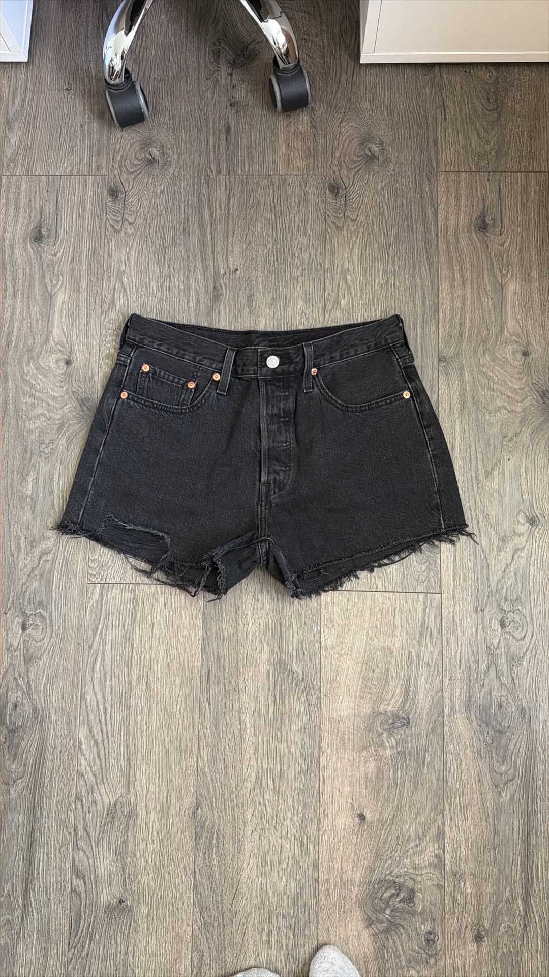 Women’s Black Levi’s Shorts