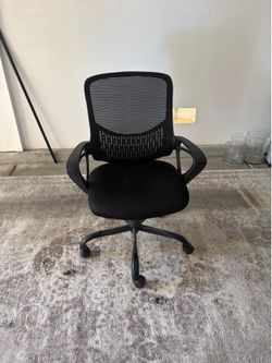 Office chair black rolling $25