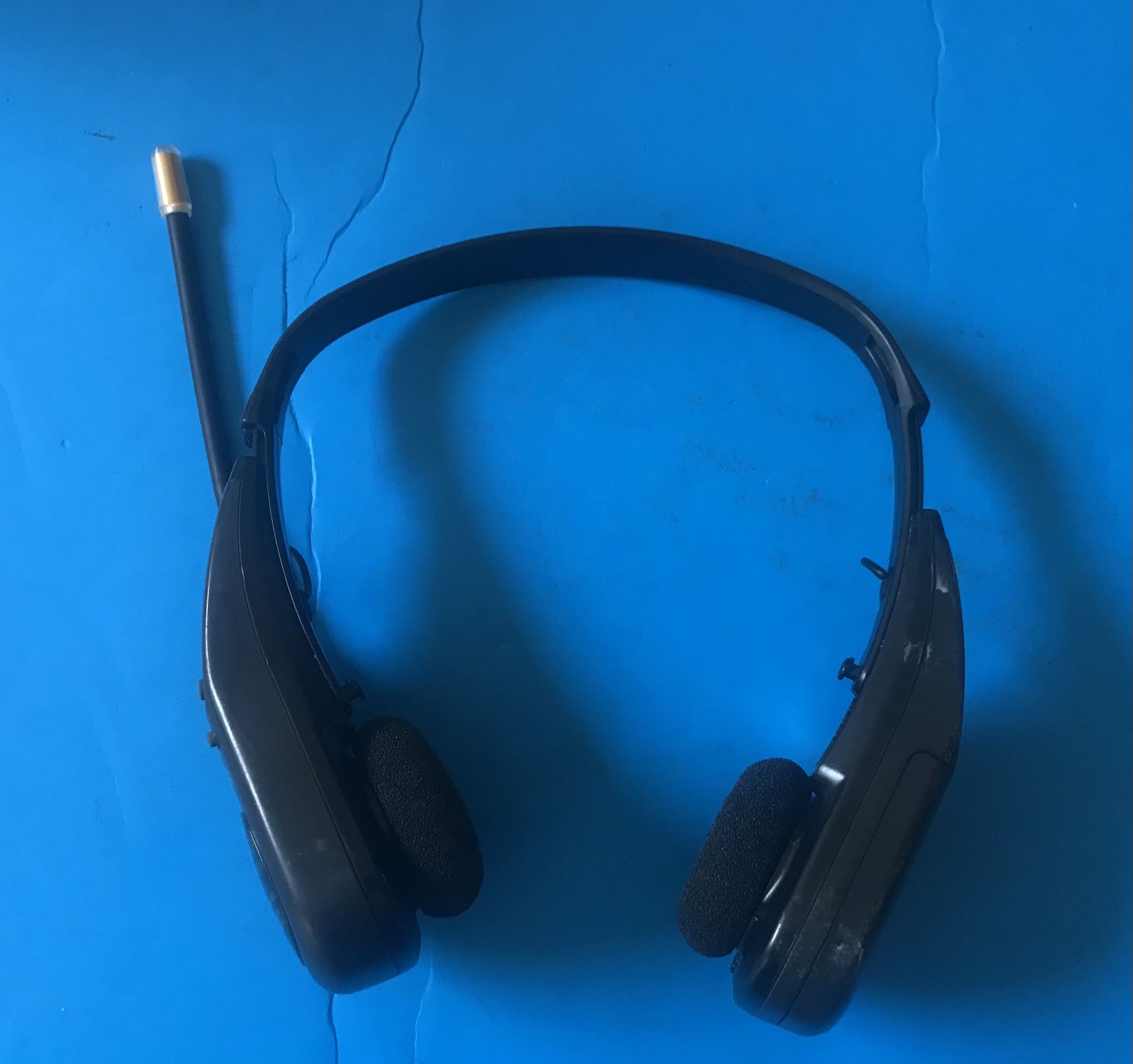 Good working condition Sony Walkman AM/FM Portable Radio Headphones (SRF-HM22)