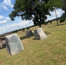 Plastic Abstract Garden Stone Rocks