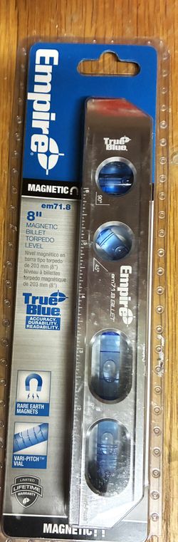 NEW - EMPIRE TRUE BLUE MAGNETIC 8" Level