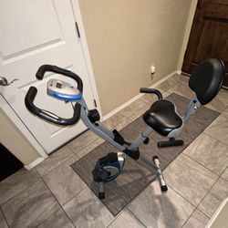 Xterra Fitness Folding Exercise Bike for Sale in Albuquerque NM