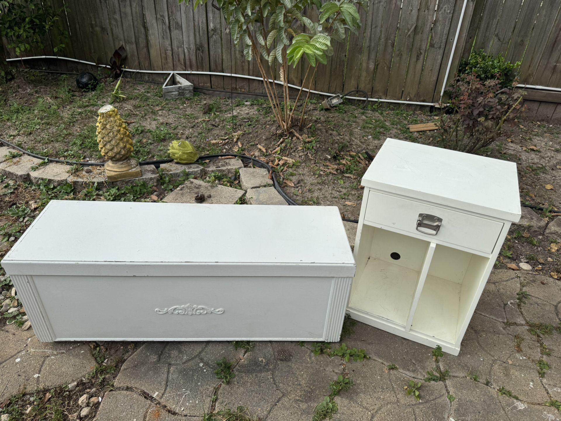 White wood storage without mot storage and white wood table measure below Both 65