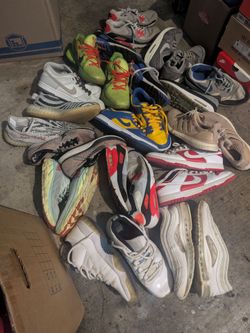 Sneaker Lot- Kobe, Yeezy, Nike SB, Air max