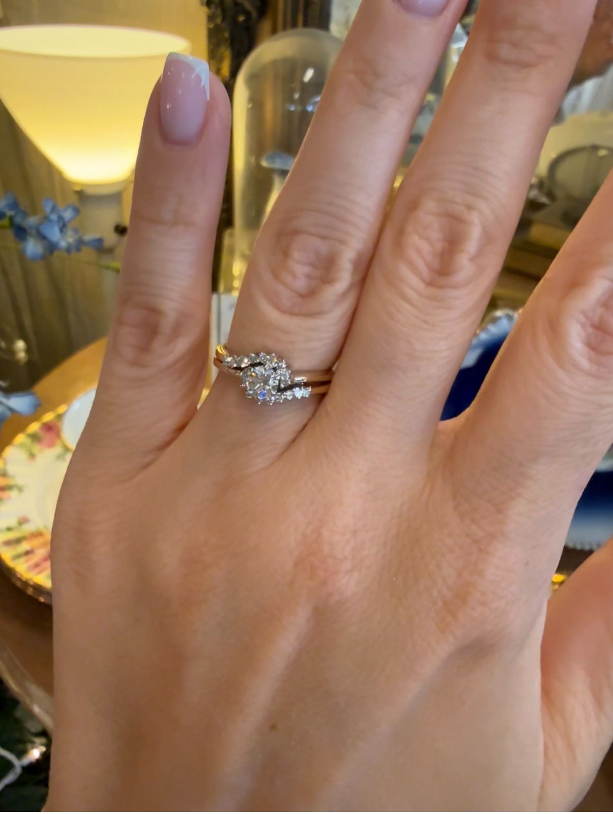14K Gold Natural Diamonds Estate Ring