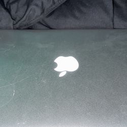 Macbook Air 13-Inch 2017