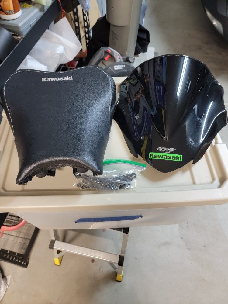 2017 Kawasaki Z900 MRA WINDSHIELD And Ergo High Seat