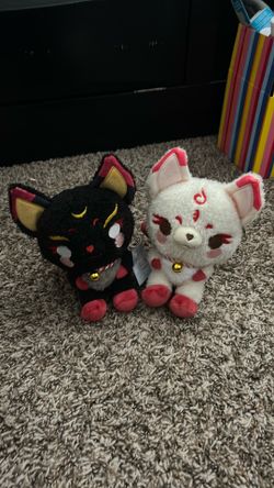 Little plushies