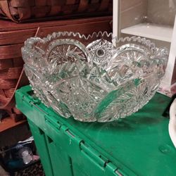 Beautiful Vintage Glass Bowl