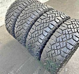 275/70/18'Goodyear Vendo un set de llantas  con 80% Vida en excelente condiciones de Vida las 4 🫡🤑
 Selling a set of 4 tires with 80% tread life rem