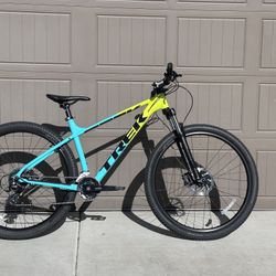 Trek Marlin Gen 2 Mountain Bike Size Large Mtb
