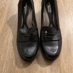 Women Black Naturalizer Leather Loafers  10 M