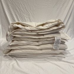 King Size Winter Comforter, 64% Duck Feather Fibers, 36% Duck Feathers, Cotton - HAS MARKS (NEW)