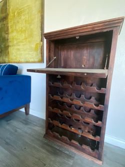 Wine bottle holder cabinet
