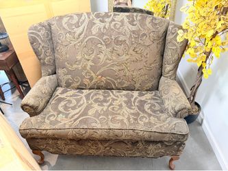 Settee  sofa