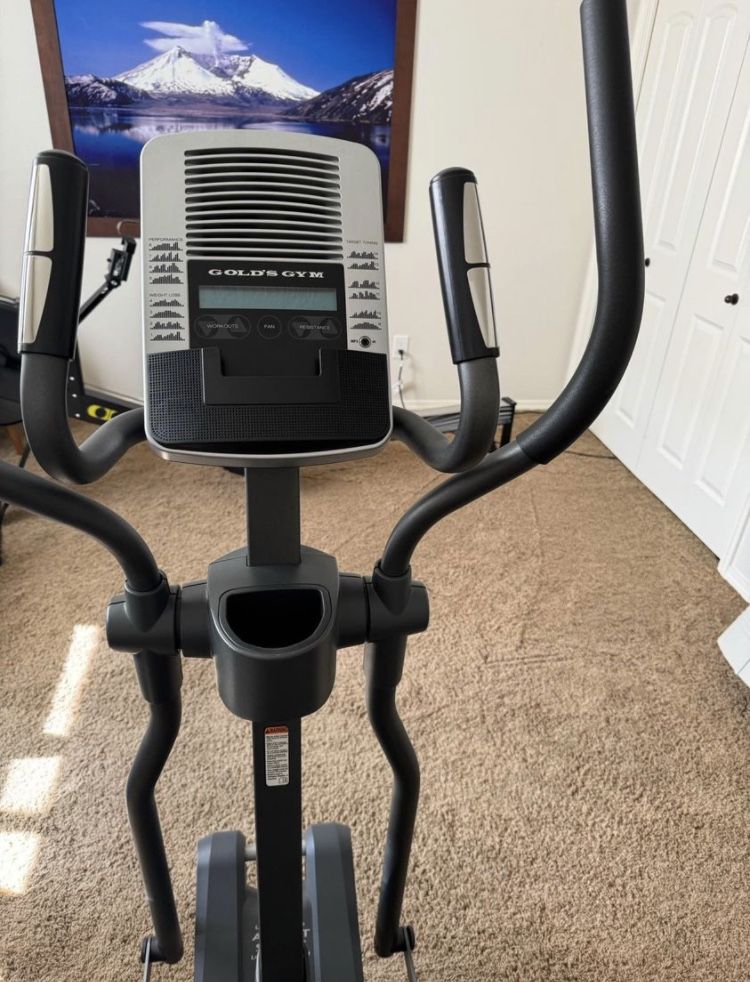 Golds Gym Stride Trainer 595 - Elliptical