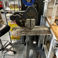 Morrison Antique Stitcher