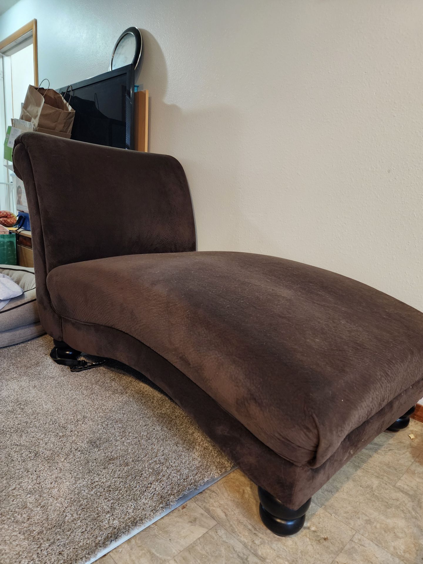 Chaise Lounge $35