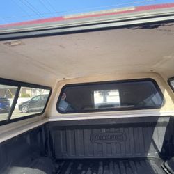 CAMPER 