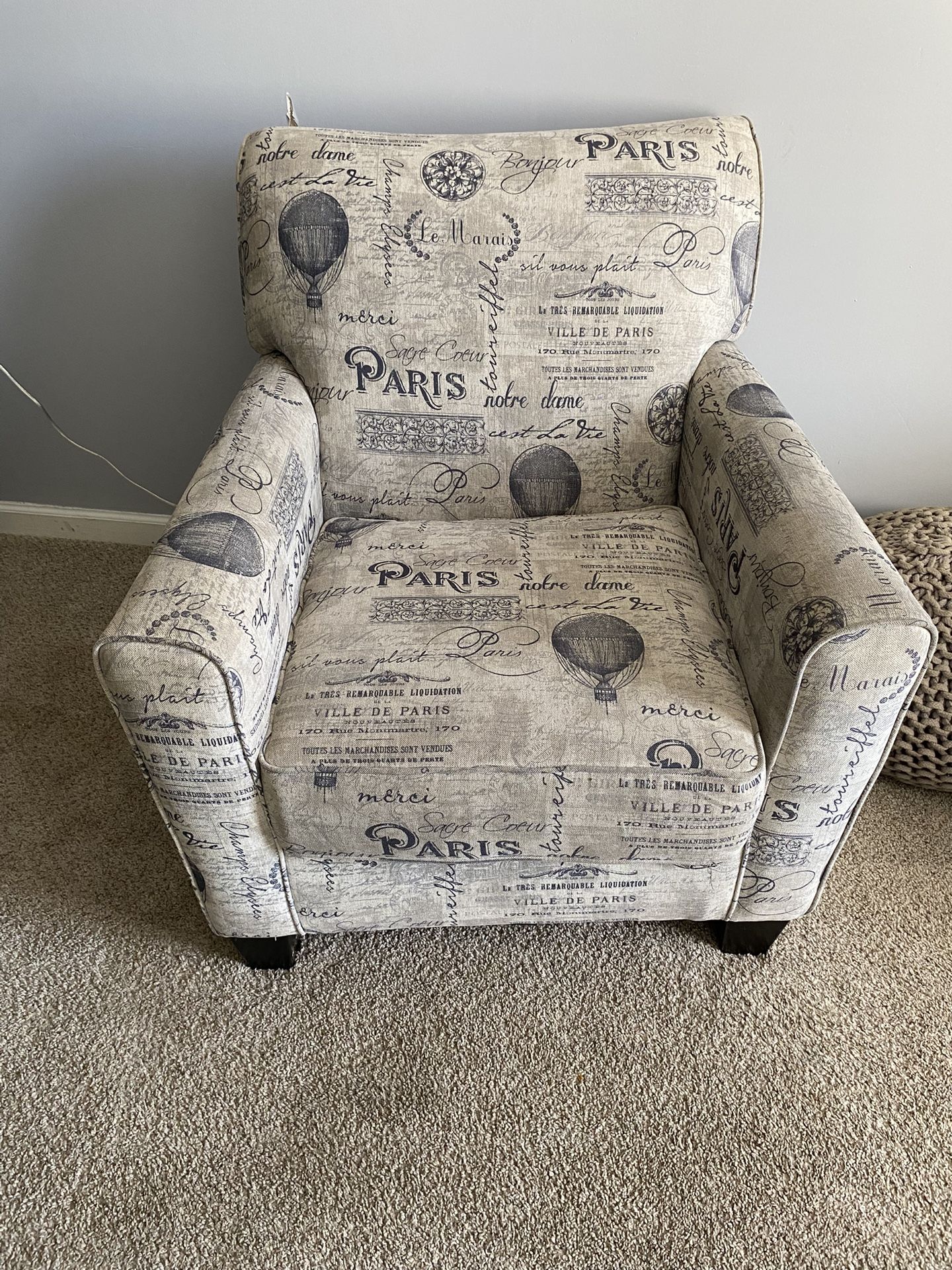 Reading Chair/Accent Chair
