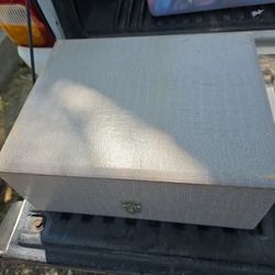 Japanese Seyei fine porcelain tea set from the 1990s,