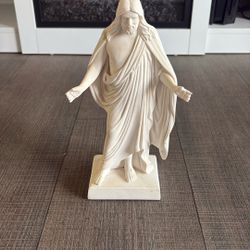 Jesus Statue 