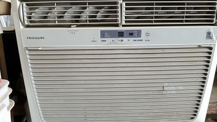 Frigidaire big AC 12,000btu