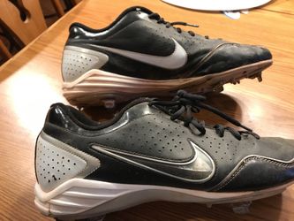Nike size 13 Metal Baseball cleats