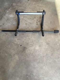 Doorway Pull Up Bar
