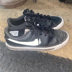 4y Nike Shoes