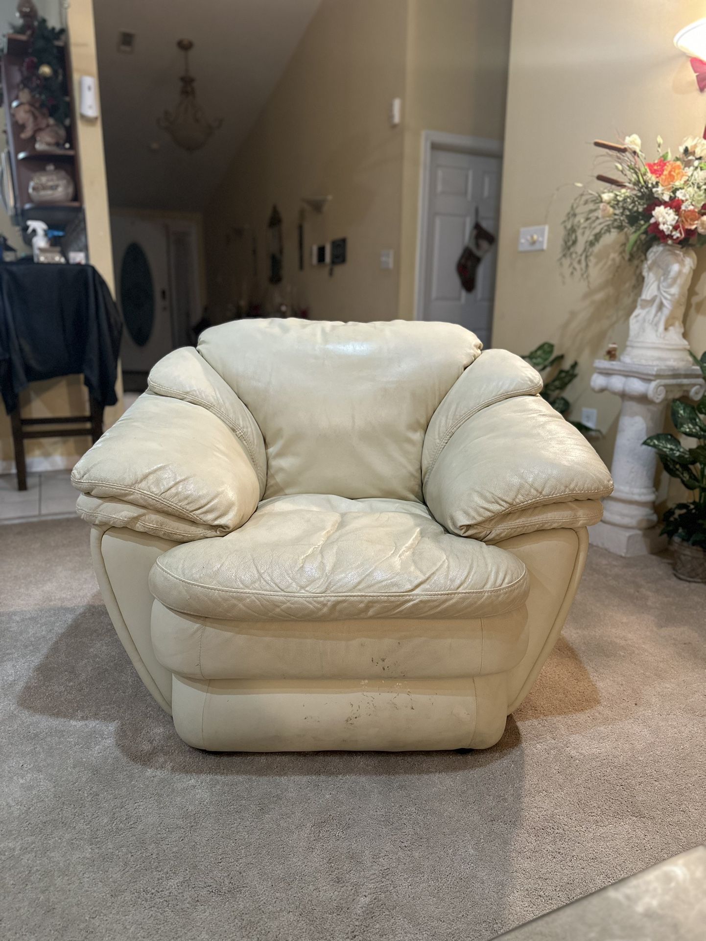 Sofa With 2 Sofa Chairs