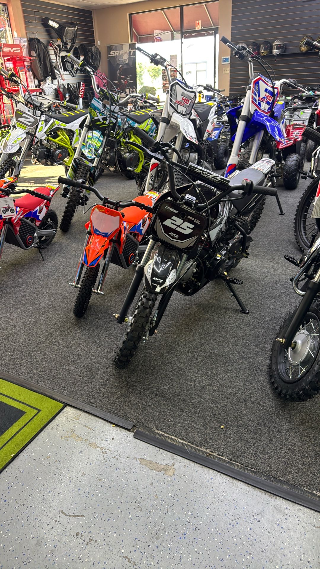Youth / Kids Dirt Bikes !! 70cc 