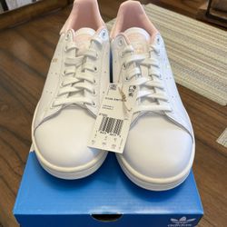 ****Adidas Stan Smith ****