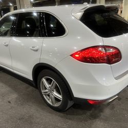 2014 Porsche Cayenne
