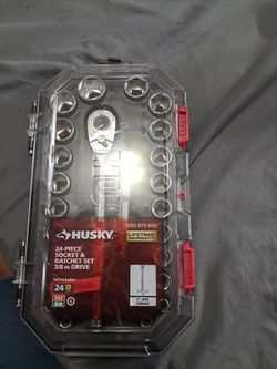 Husky 24-Piece Socket & Ratchet Set 3/8 in Drive