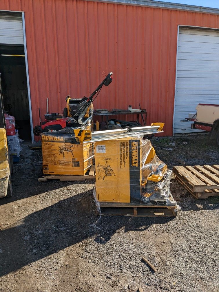 L@wes load SUPER SALE pallets from $150 & up pallets Dont miss out just arrived Financing available