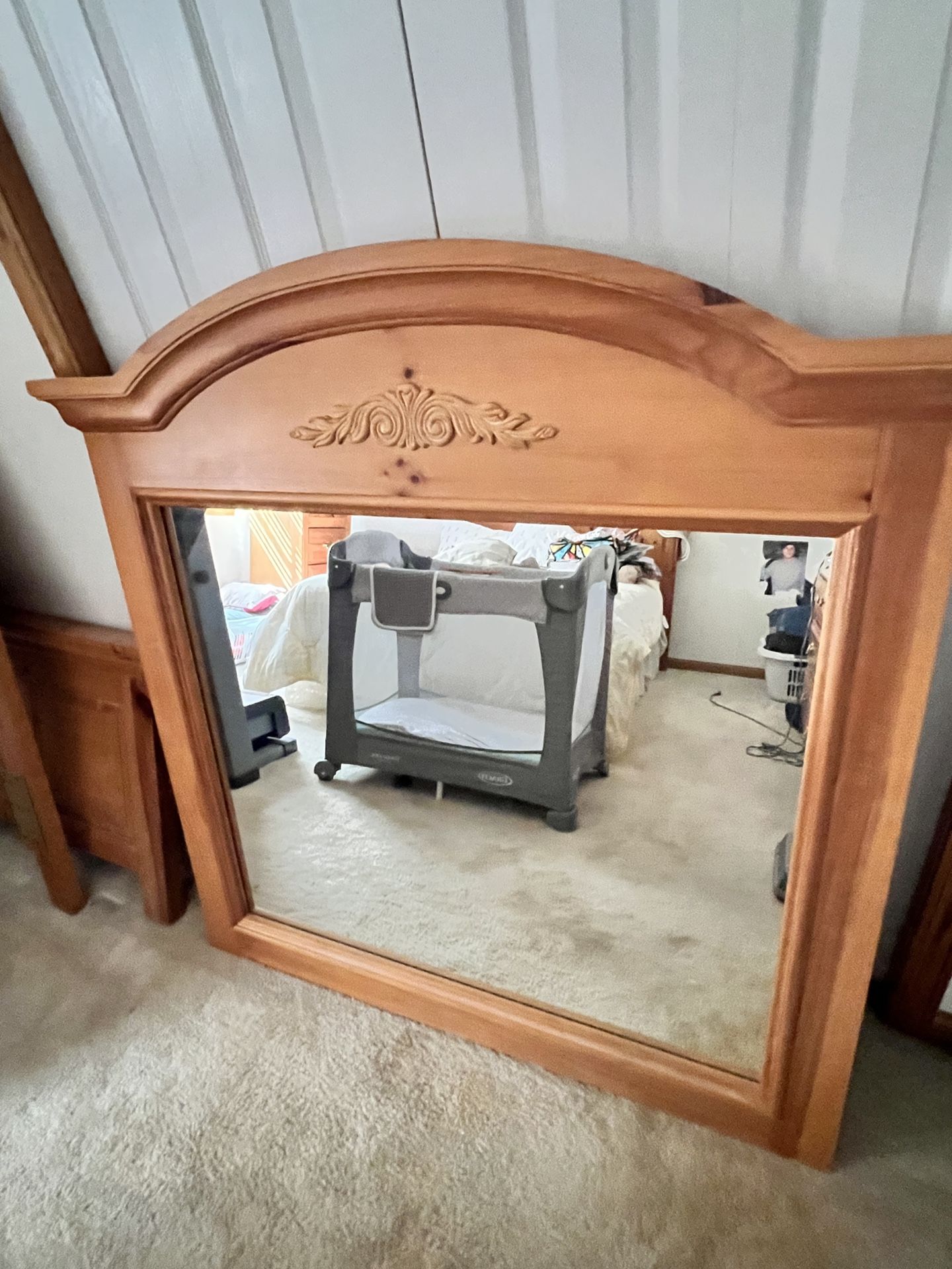 Oak Bedroom Set (full Size Bed)