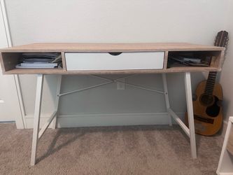 Desk with drawer