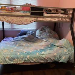 Bunkbed for sale!