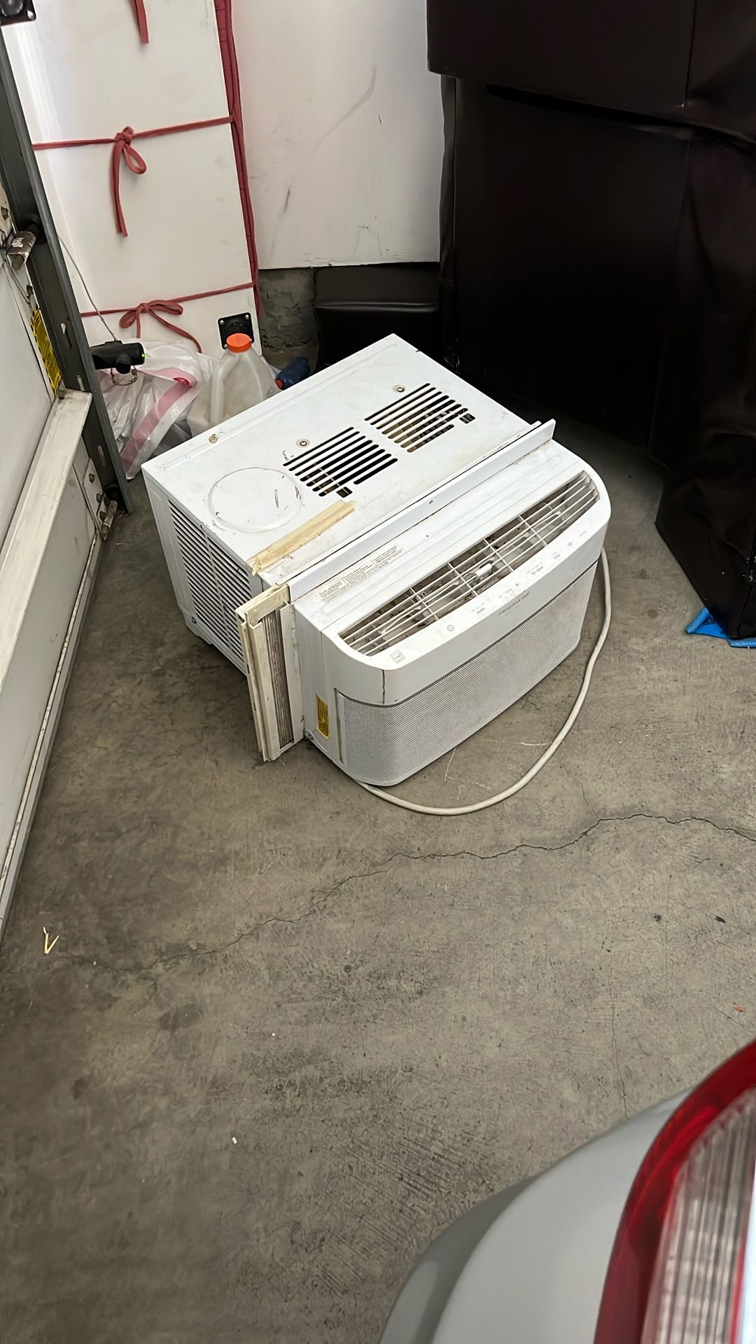 Frigidaire Air Conditioner 