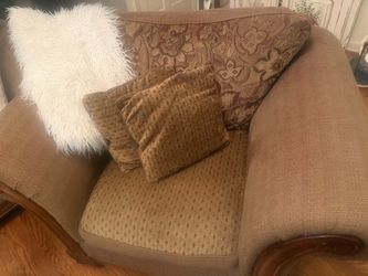 Couch and 2 seats