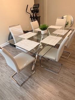Dining Set with 6 Chairs & Matching Mirrors – $500 for Everything