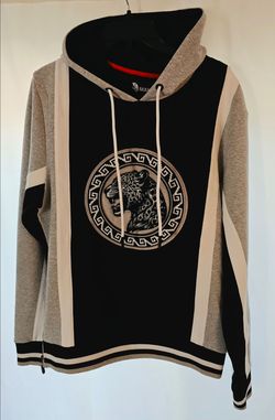 Makobi Black and Gray Graphic Pullover Hoodie M