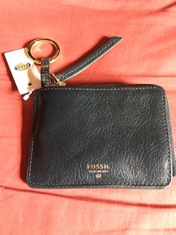 Fossil brand small card holder -new!