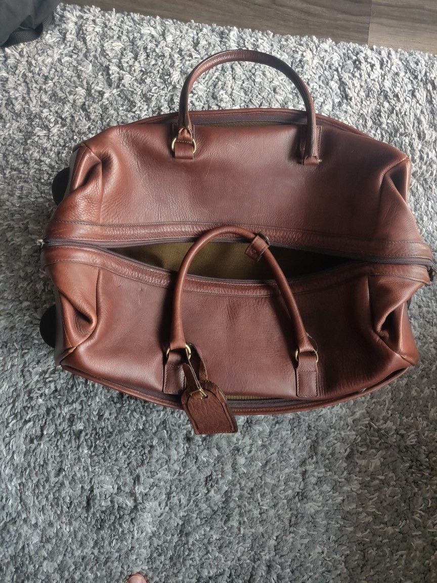 Leather Allen Edmonds Wheeled Luggage
